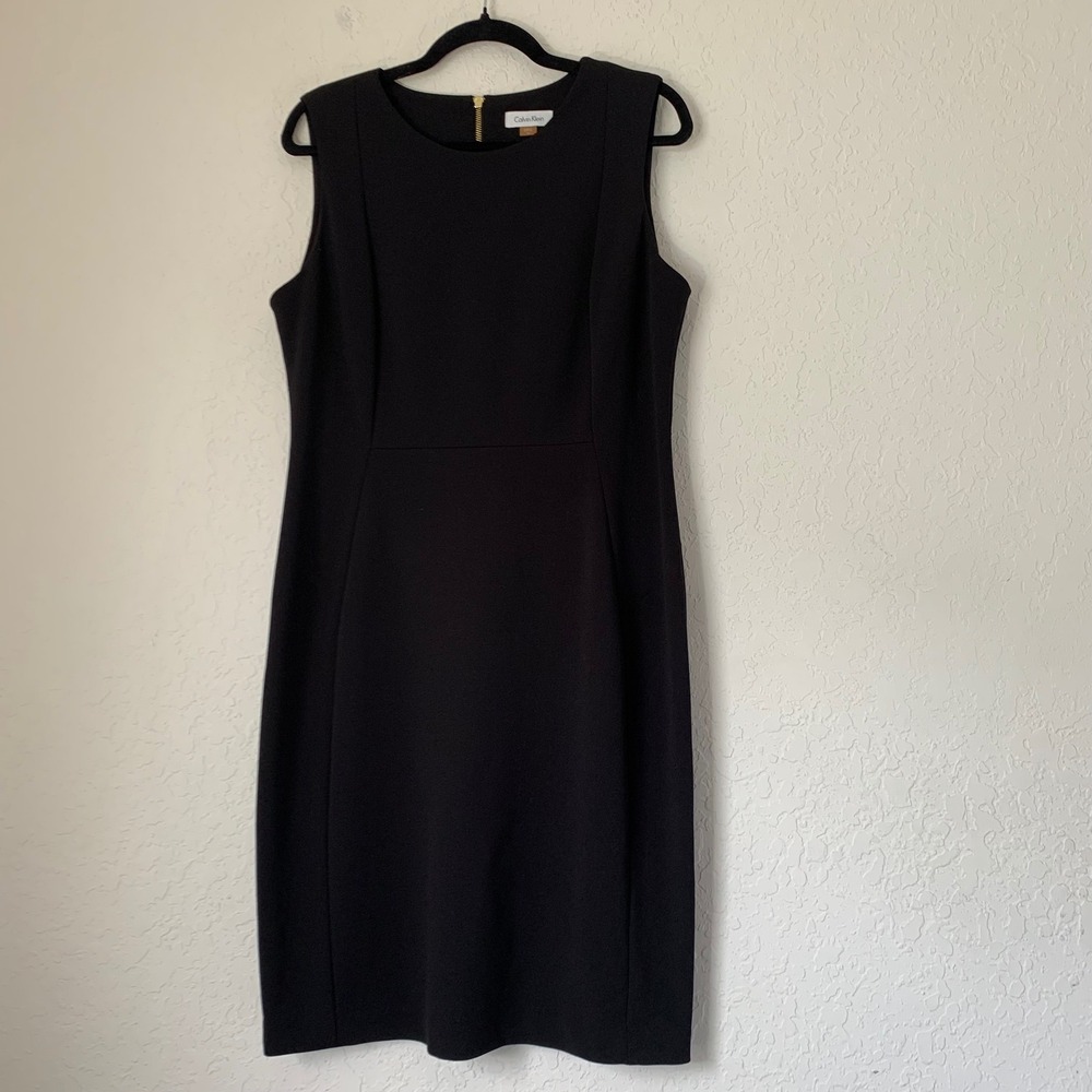 Calvin Klein Sheath Dress Women 14 Black Sleeveless Gold Zip Professional Career